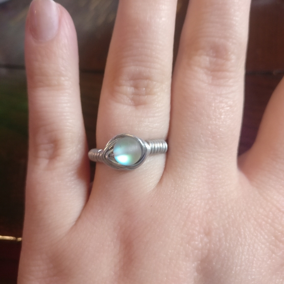 💎✨ Moonstone Wrap Ring - Picture 2 of 7